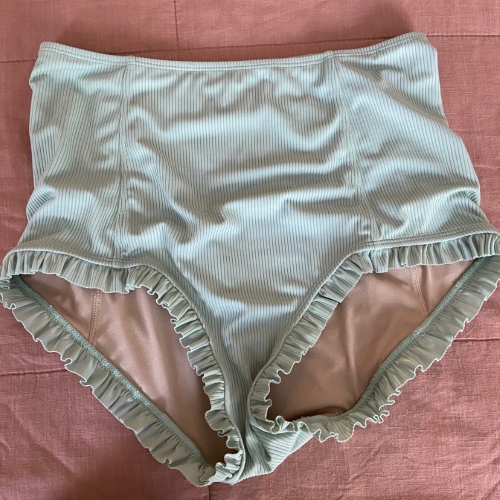 Kortni Jeane swim bottoms